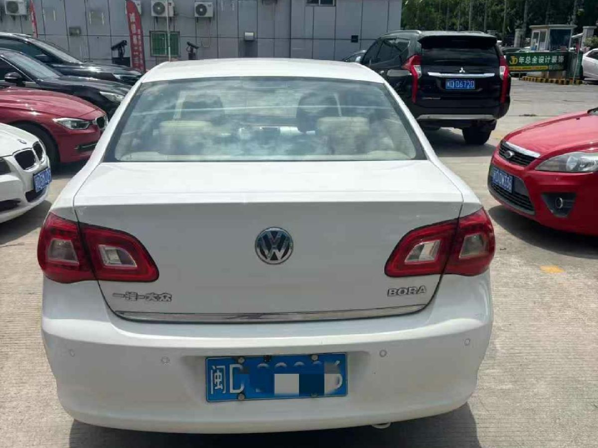 大眾 寶來  2013款 1.6L 自動時尚型圖片