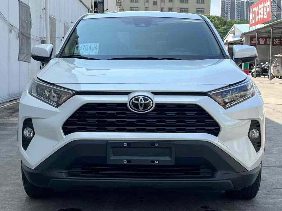 2022年11月豐田 RAV4 