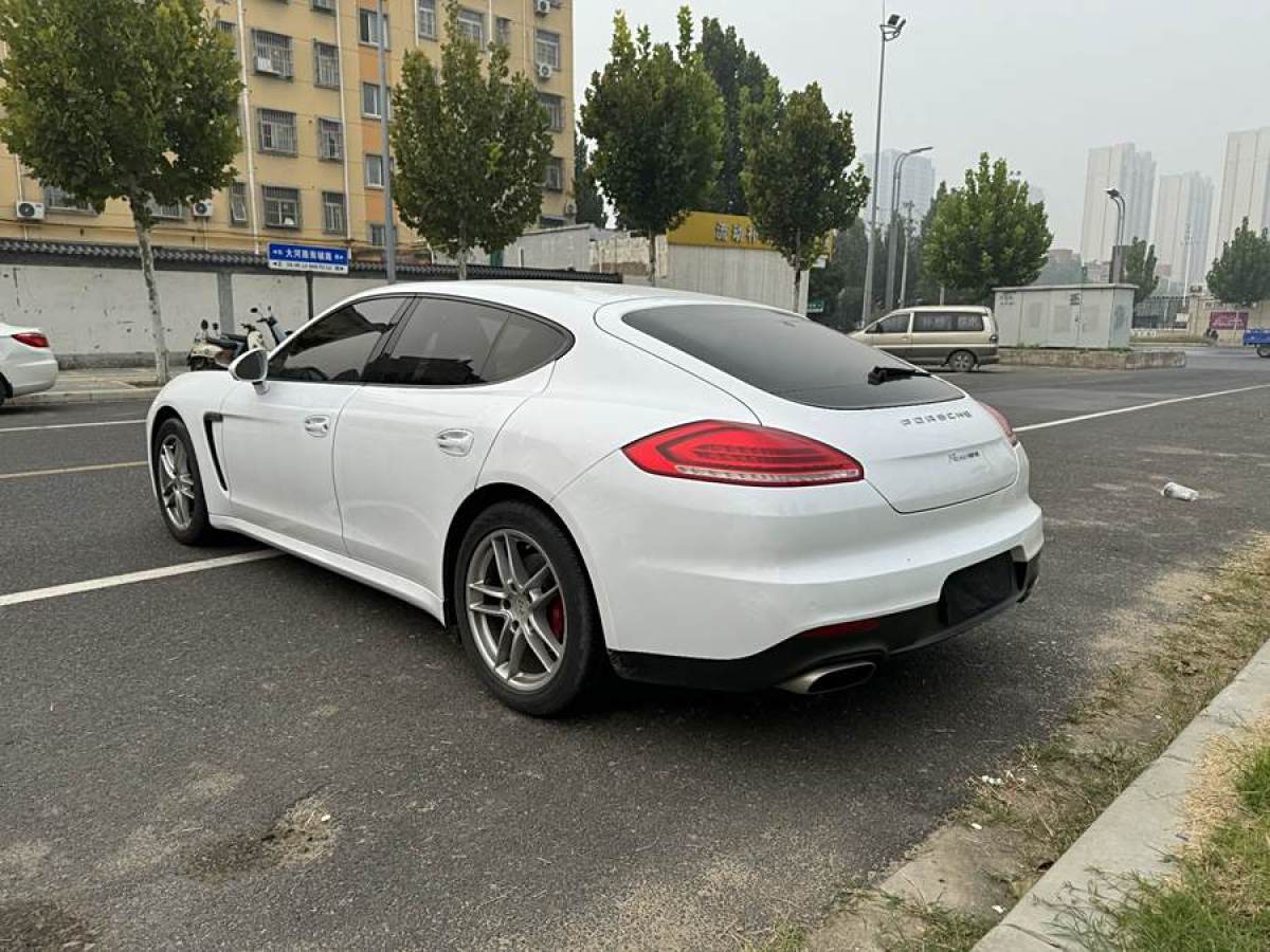 2015年4月保時捷 Panamera  2014款 Panamera 3.0T