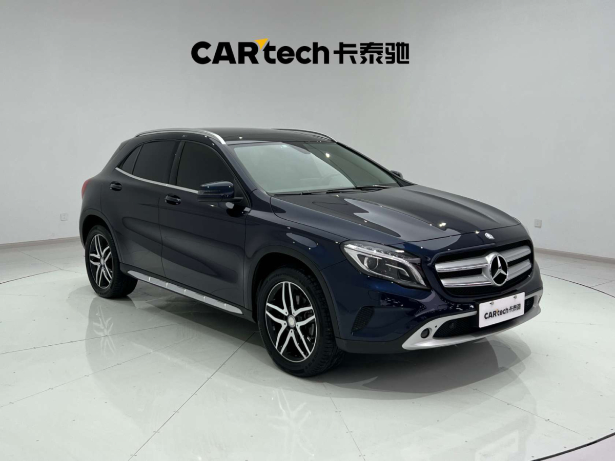 奔驰 奔驰GLA  2016款 GLA 220 4MATIC 时尚型图片