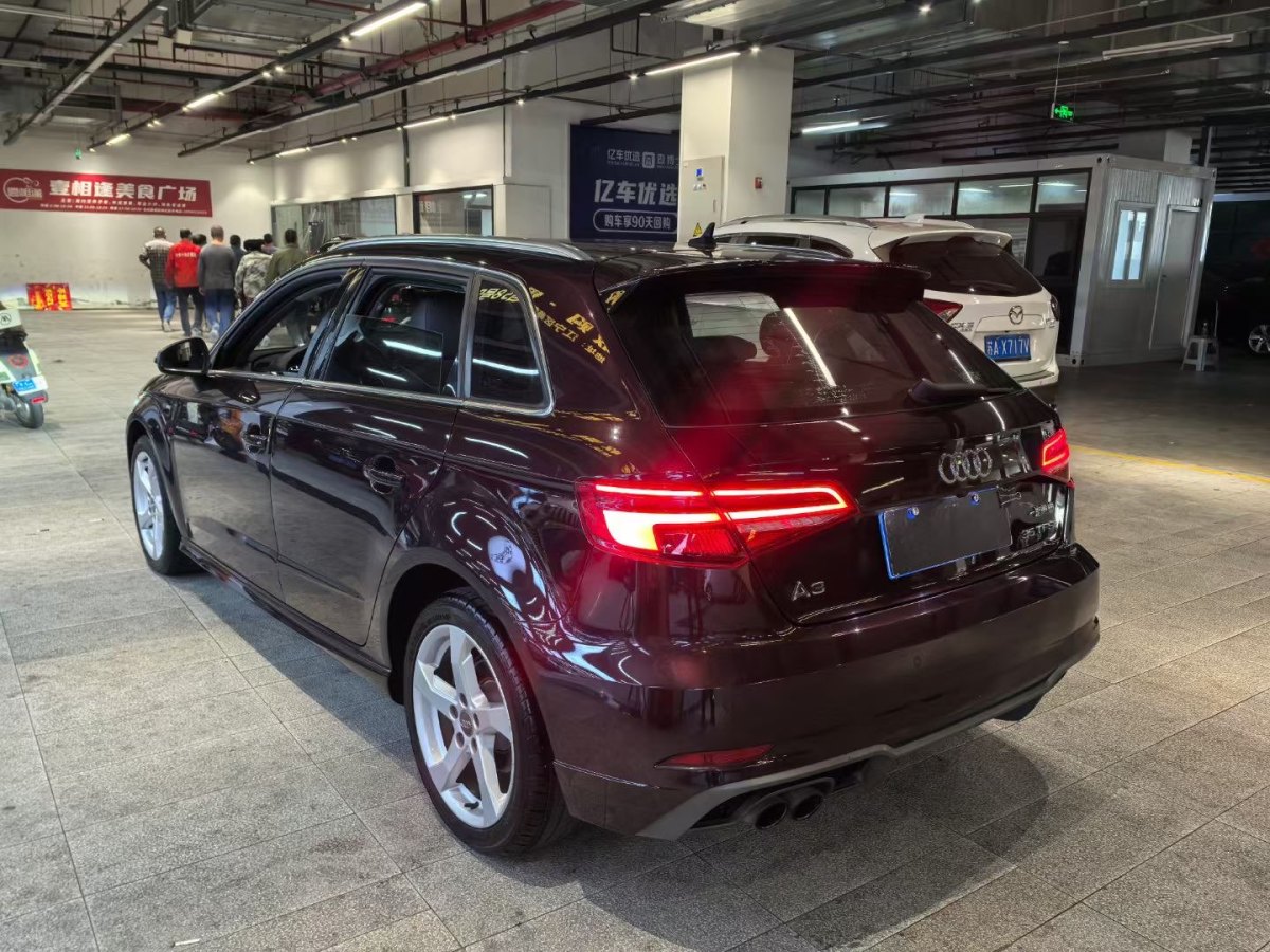 奧迪 奧迪A3  2018款 30周年年型 Sportback 35 TFSI 時尚型圖片