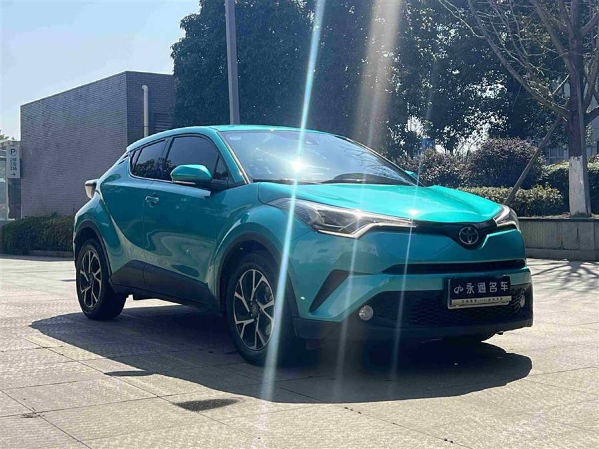 2019年7月豐田 C-HR  2018款 2.0L 豪華版 國(guó)V