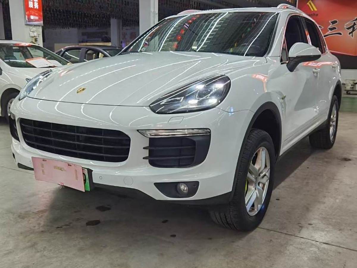 2018年3月保時(shí)捷 Cayenne新能源  2016款 Cayenne S E-Hybrid 3.0T