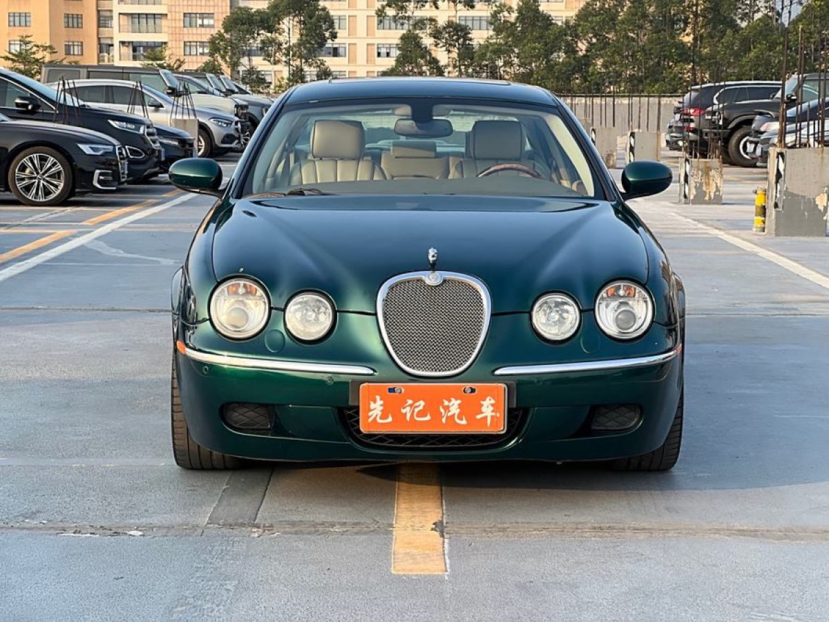 捷豹 S-Type  2007款 3.0標(biāo)準(zhǔn)型圖片