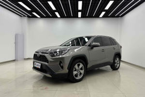 RAV4 豐田 榮放 2.0L CVT兩驅(qū)風(fēng)尚版