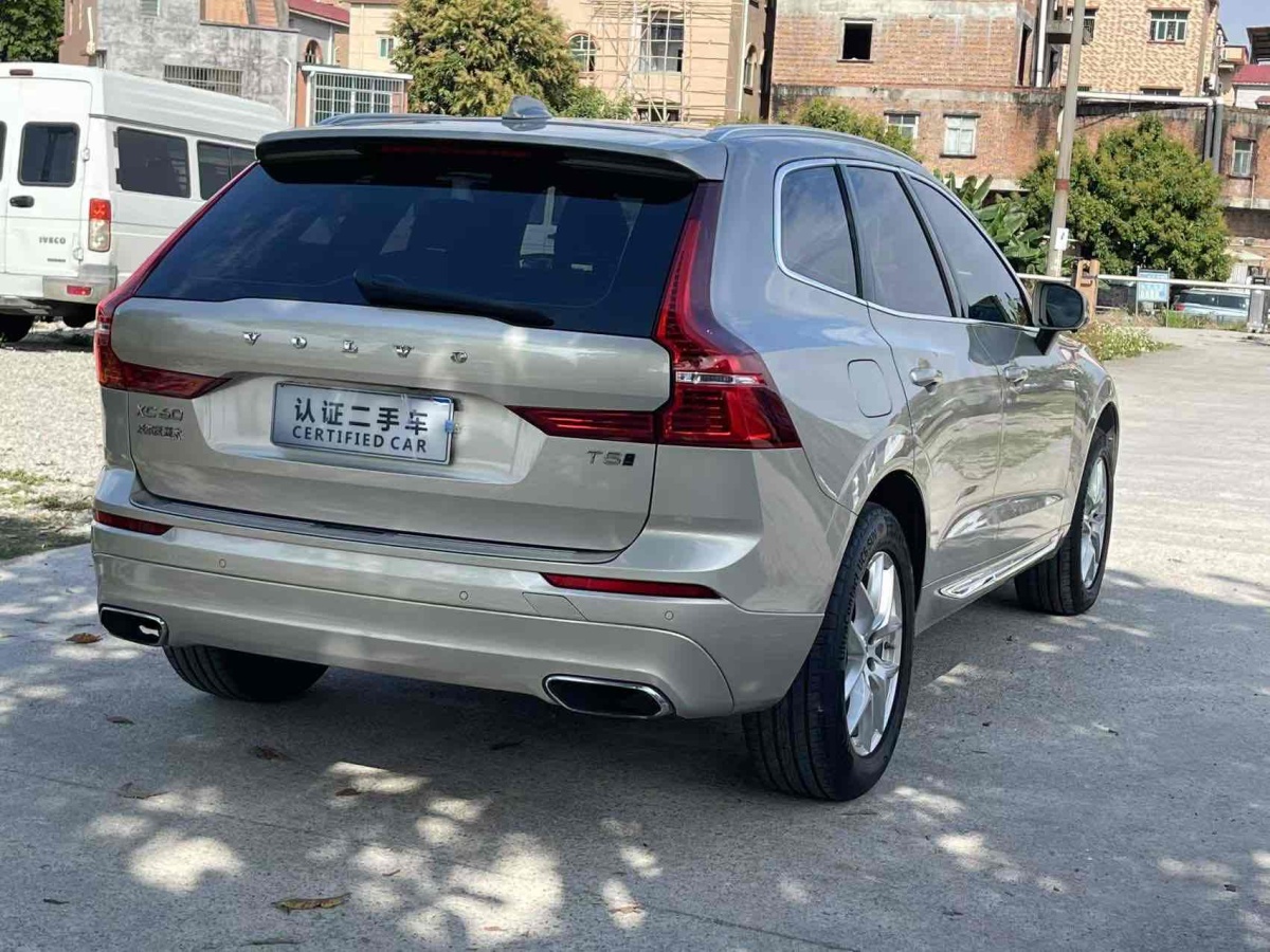 沃爾沃 XC60  2018款 T5 四驅(qū)智逸版圖片