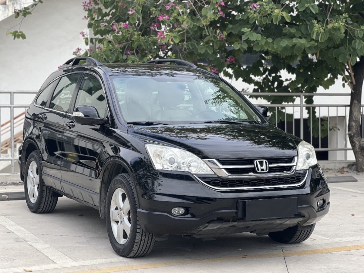 2010年10月本田 CR-V  2010款 2.0L 自動(dòng)兩驅(qū)都市版