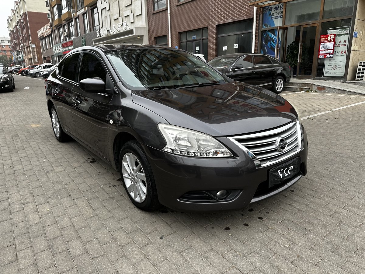 日產(chǎn) 軒逸  2012款 1.8XE CVT舒適版圖片