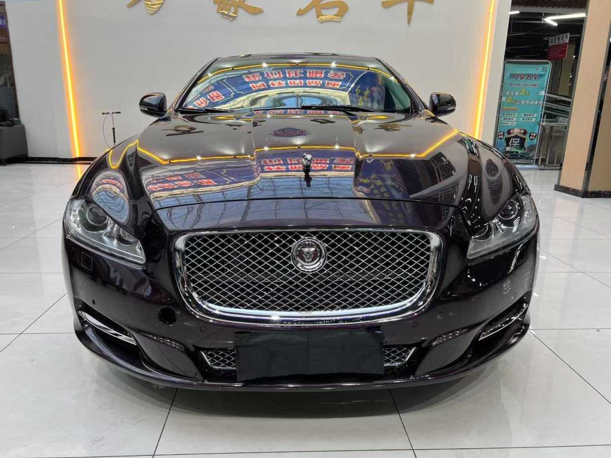 捷豹 XJ  2012款 XJL 3.0 全景商務(wù)版圖片