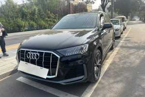 奧迪Q7 奧迪 55 TFSI quattro S line運動型