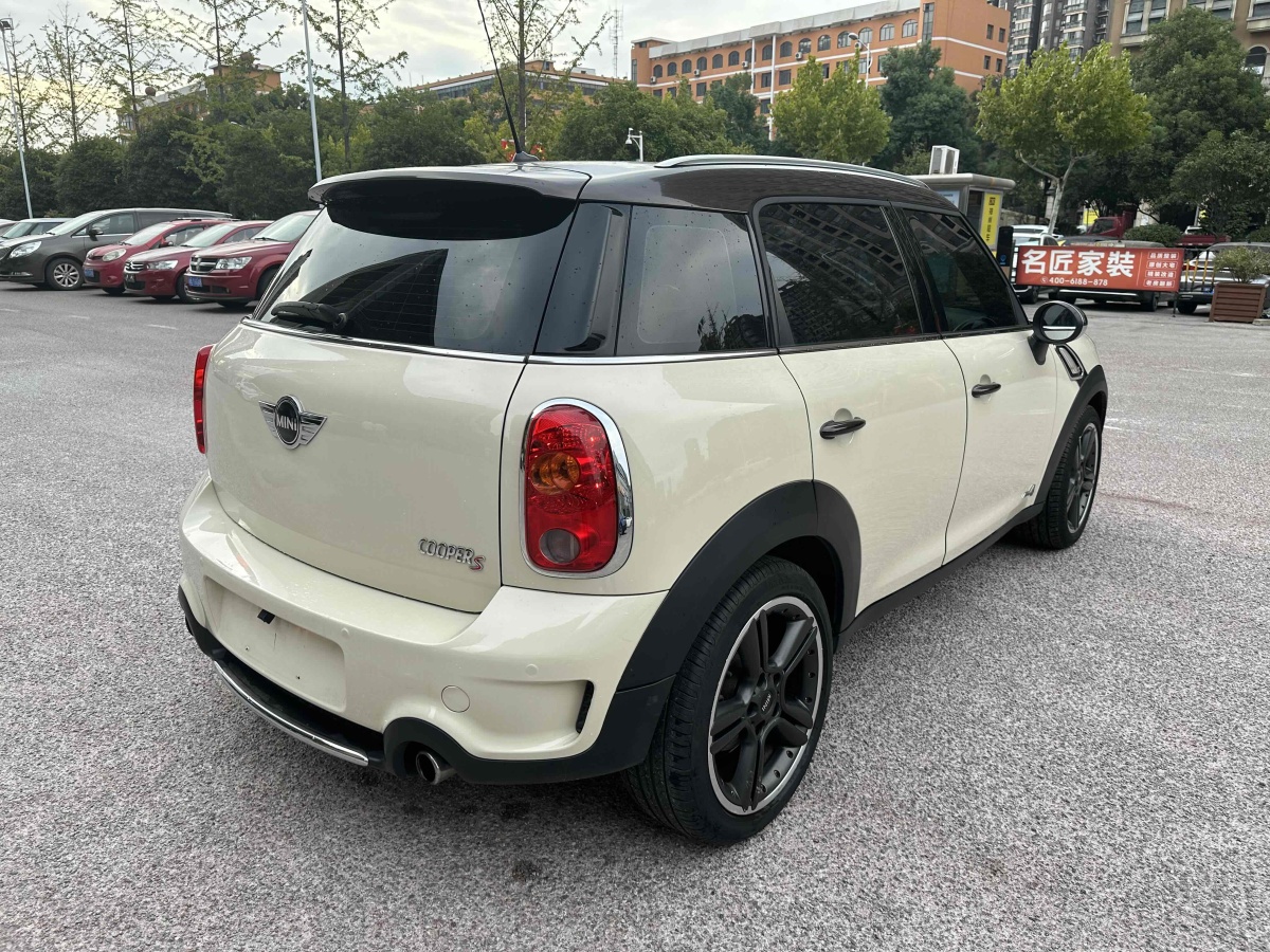 2013年3月MINI COUNTRYMAN  2013款 1.6T COOPER S All 4