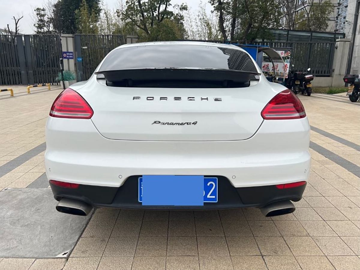 2014年11月保時(shí)捷 Panamera  2014款 Panamera 4 3.0T