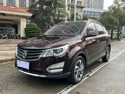 2016年3月 寶駿 560 1.8L 手動豪華型圖片