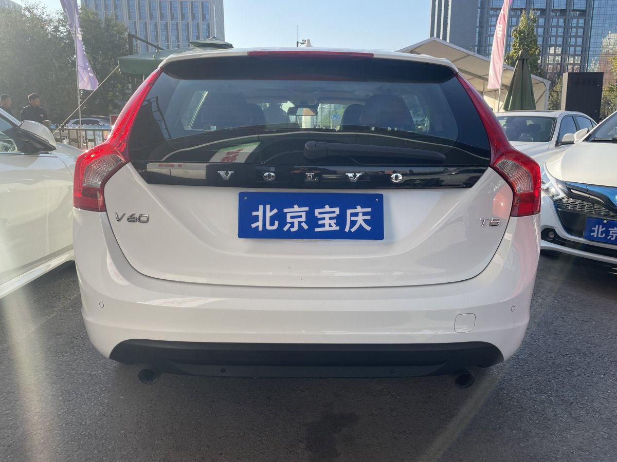 沃爾沃 V60  2013款 T5 智雅版圖片