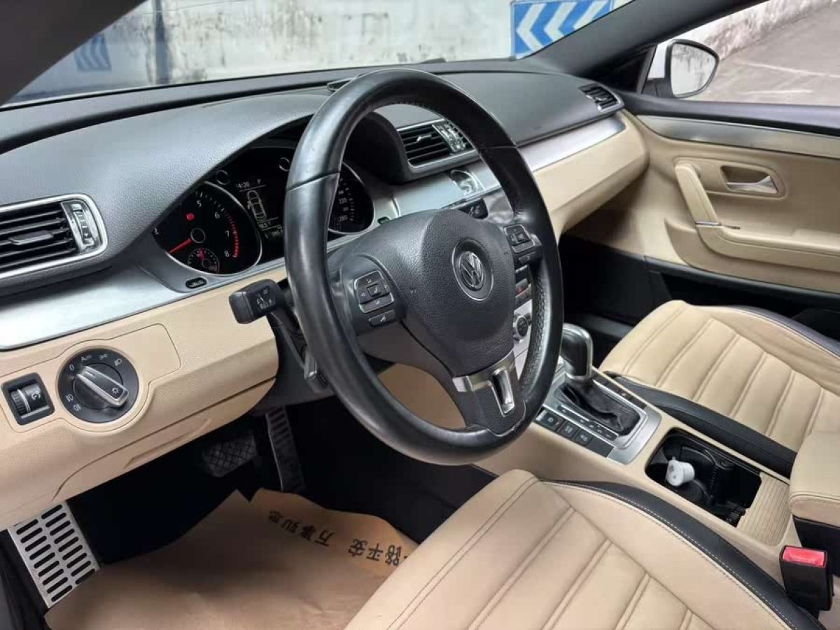 大眾 一汽-大眾CC  2015款 1.8TSI 尊貴型圖片