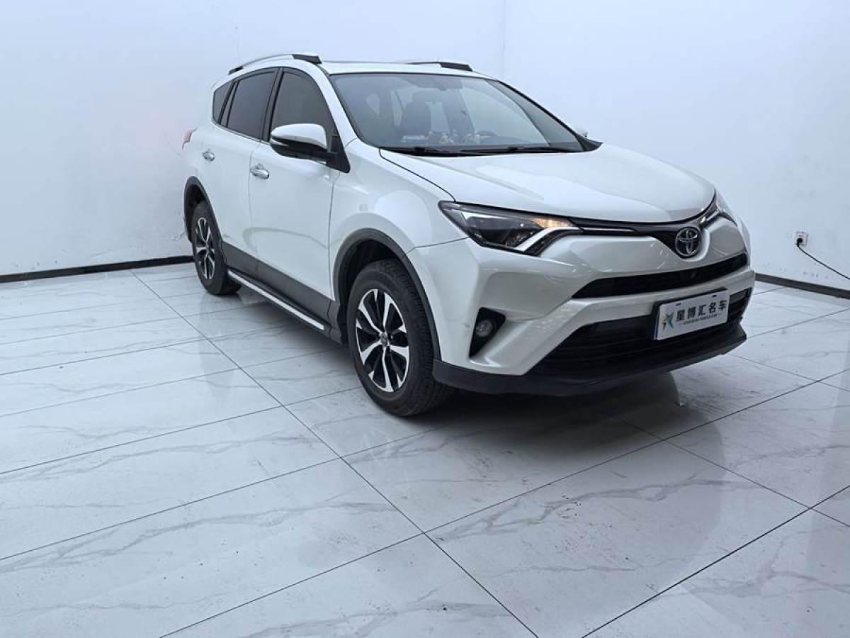 豐田 RAV4榮放  2016款 2.0L CVT兩驅(qū)風(fēng)尚版圖片