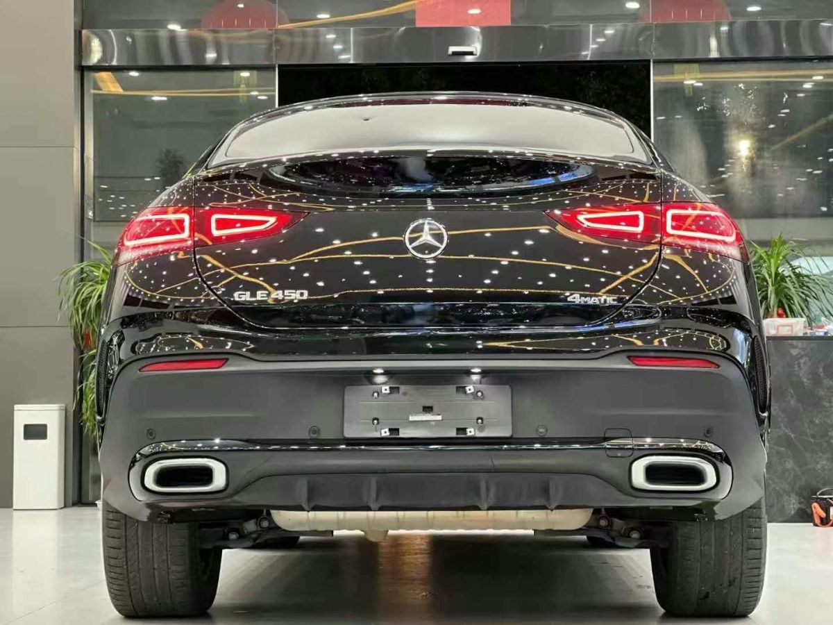 奔馳 奔馳GLC  2022款 GLC 300 4MATIC 轎跑SUV圖片