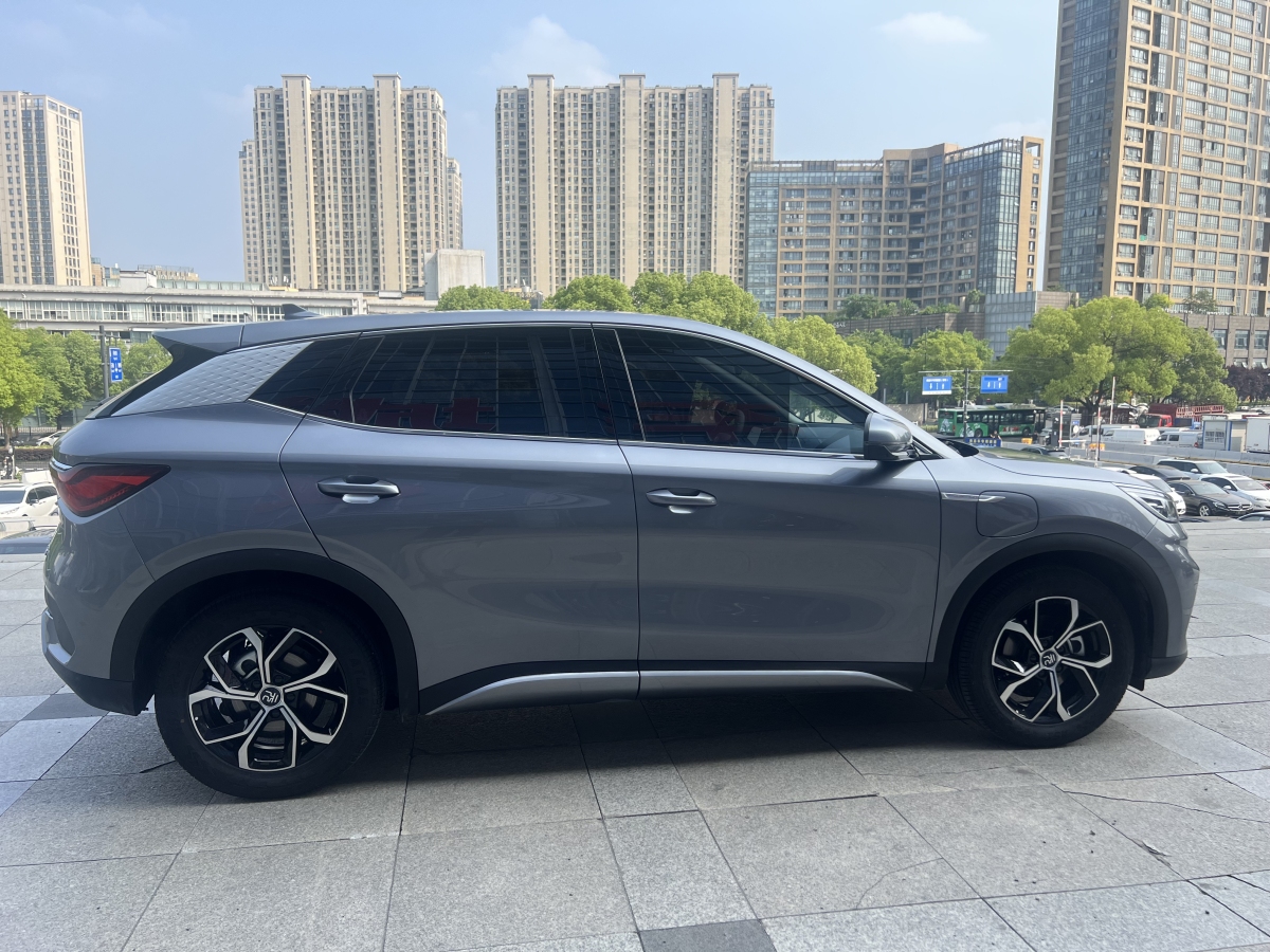 比亚迪 元PLUS  2022款 430KM 豪华型图片