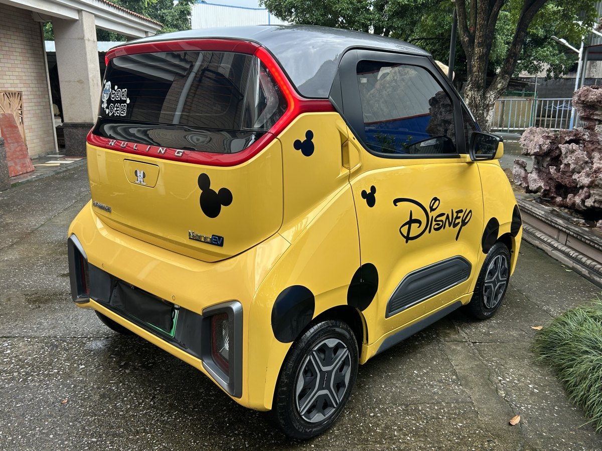 五菱 五菱NanoEV  2021款 熱愛款圖片
