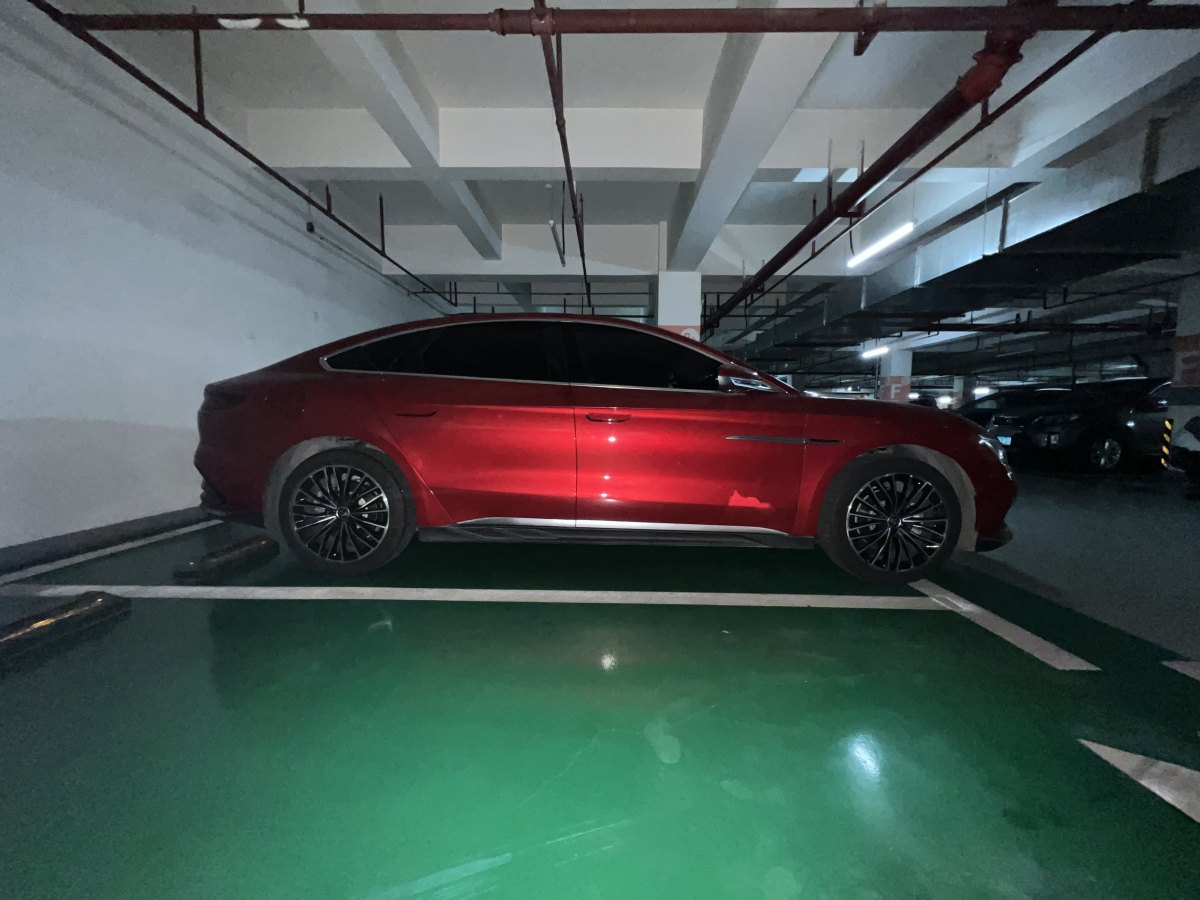 比亞迪 漢  2022款 DM-i 121KM 領(lǐng)航型圖片