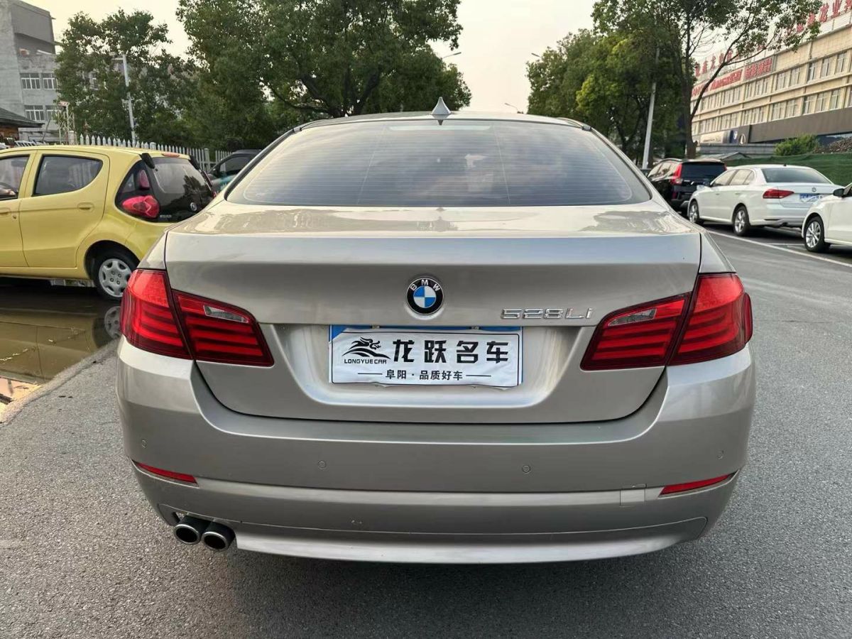 寶馬 寶馬5系  2012款 528i xDrive 2.0T 豪華型圖片