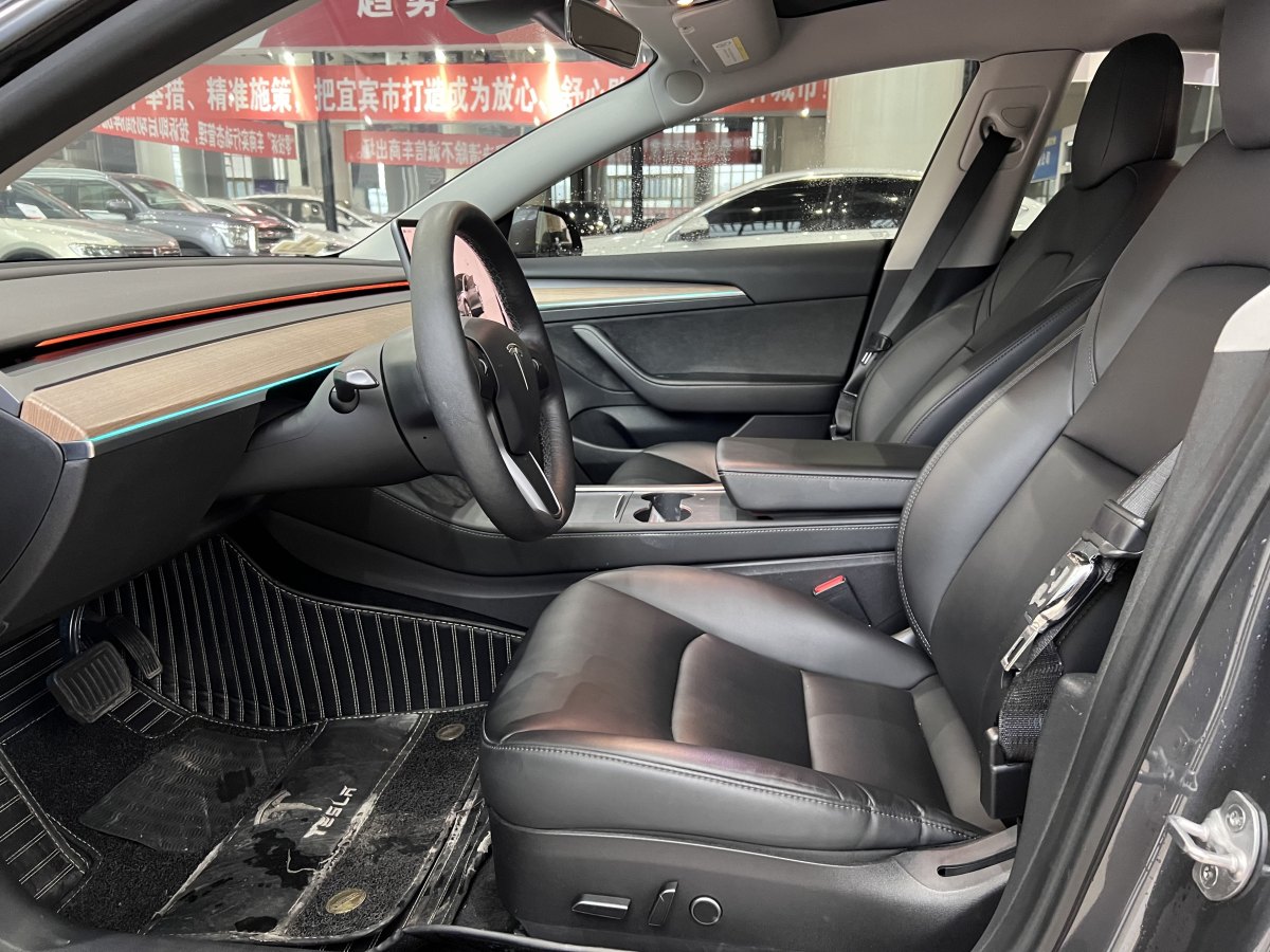 特斯拉 Model Y  2022款 改款 后輪驅(qū)動(dòng)版圖片