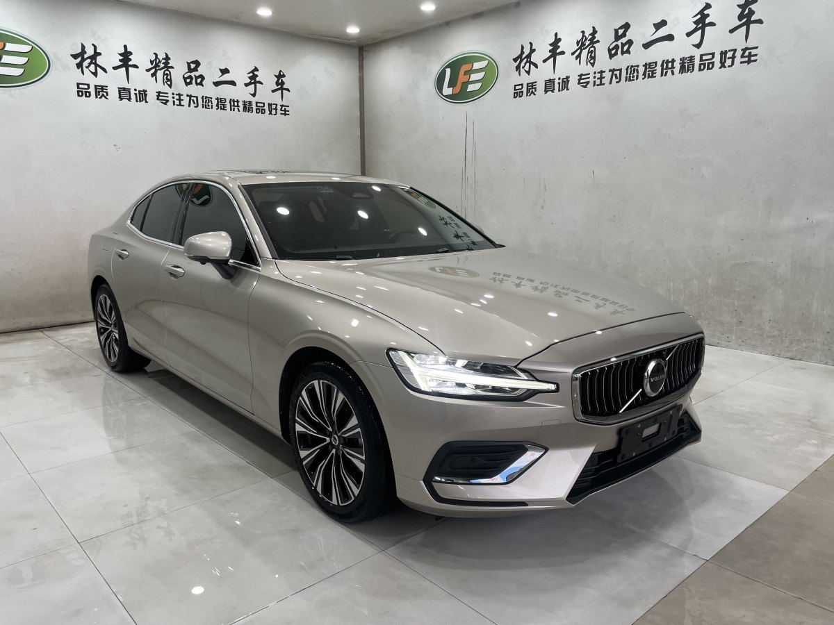 沃爾沃 S60L  2023款 B4 智遠豪華版圖片