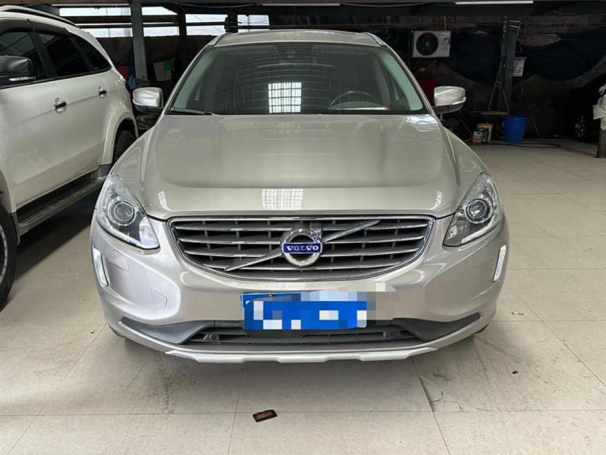 沃爾沃 XC60  2016款 T5 智進(jìn)版圖片