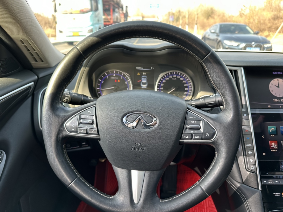 英菲尼迪 Q50L  2016款 2.0T 舒適版圖片