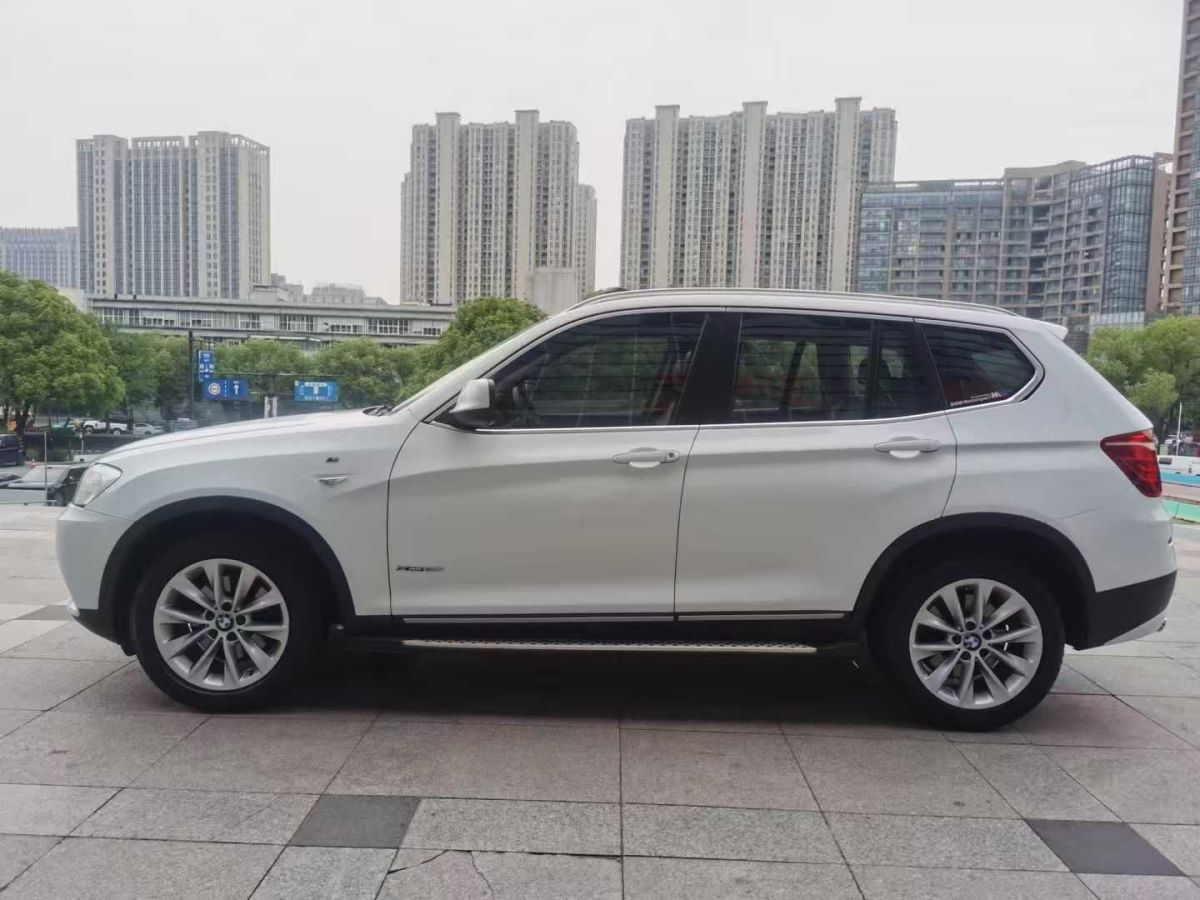 比亞迪 宋  2019款 1.5TI 手動(dòng)智聯(lián)越動(dòng)型圖片