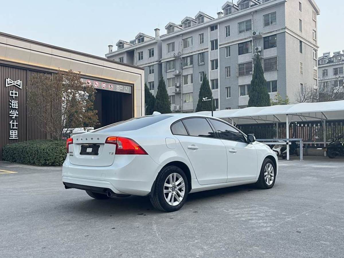 沃爾沃 S60  2016款 S60L 1.5T T3 智行版圖片