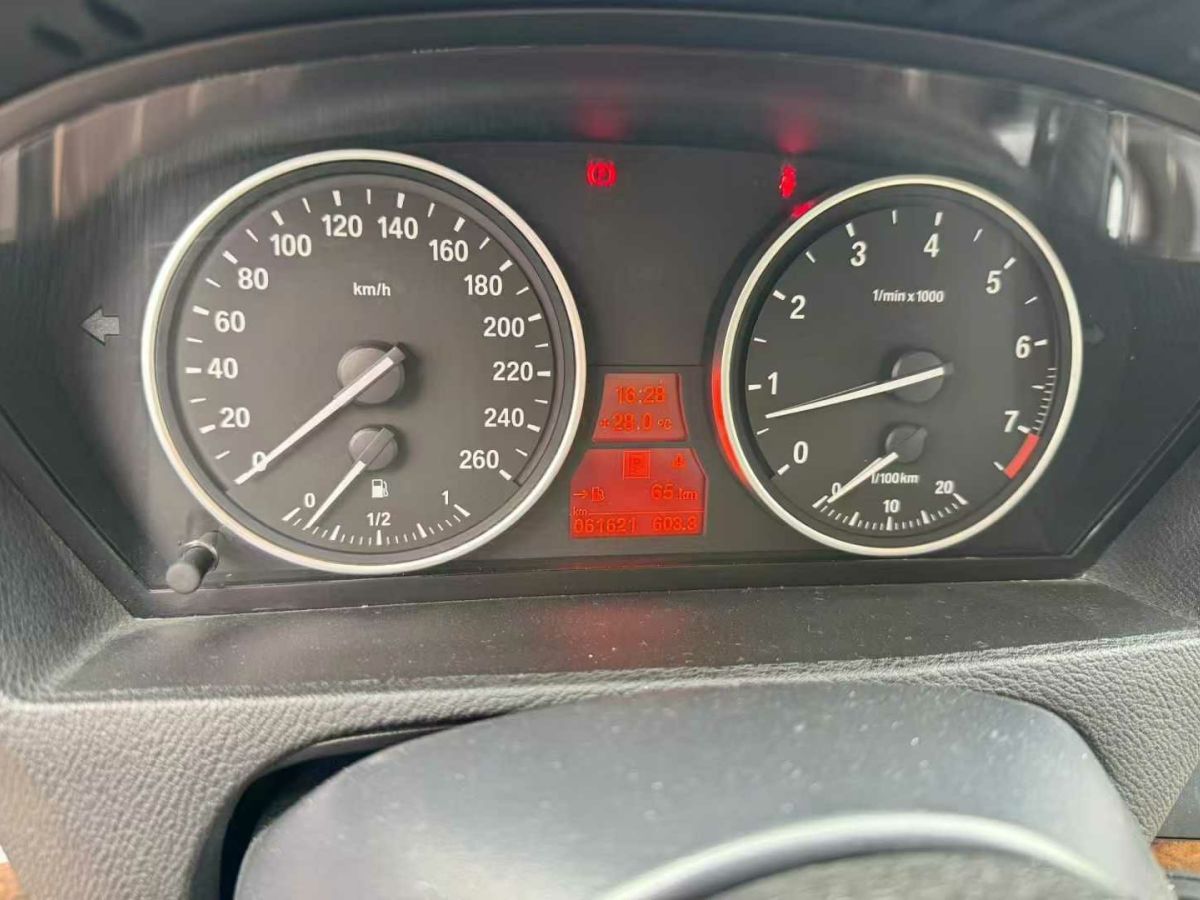 寶馬 寶馬X5  2012款 X5 xDrive30i 3.0 典雅型圖片