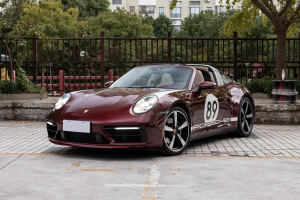 911 保时捷 Targa 4S 3.0T Heritage Design 特别版