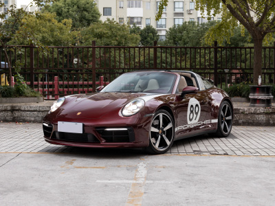 2021年6月 保時(shí)捷 911 Targa 4S 3.0T Heritage Design 特別版圖片