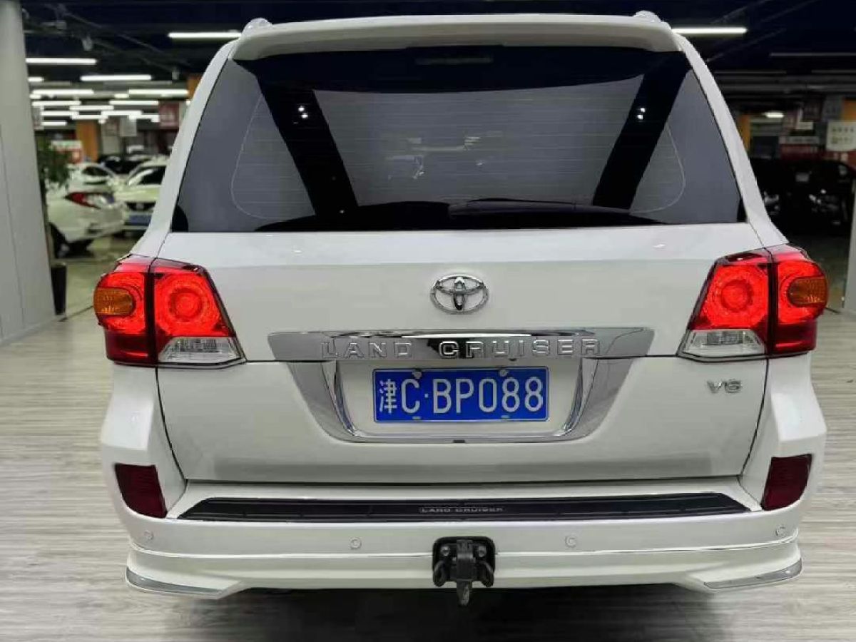 豐田 蘭德酷路澤  2015款 4.6L V8 中東限量版圖片