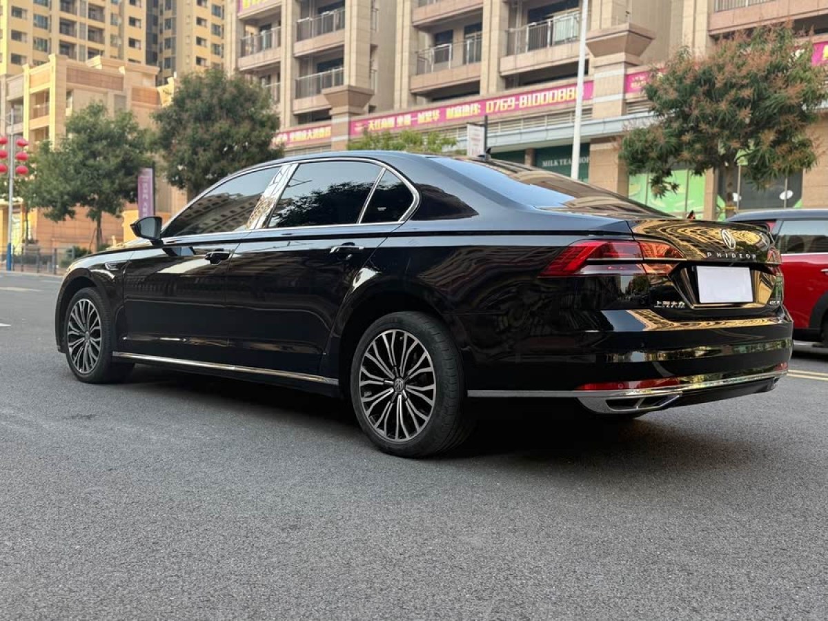 大眾 輝昂  2018款 改款 380TSI 兩驅(qū)商務版圖片