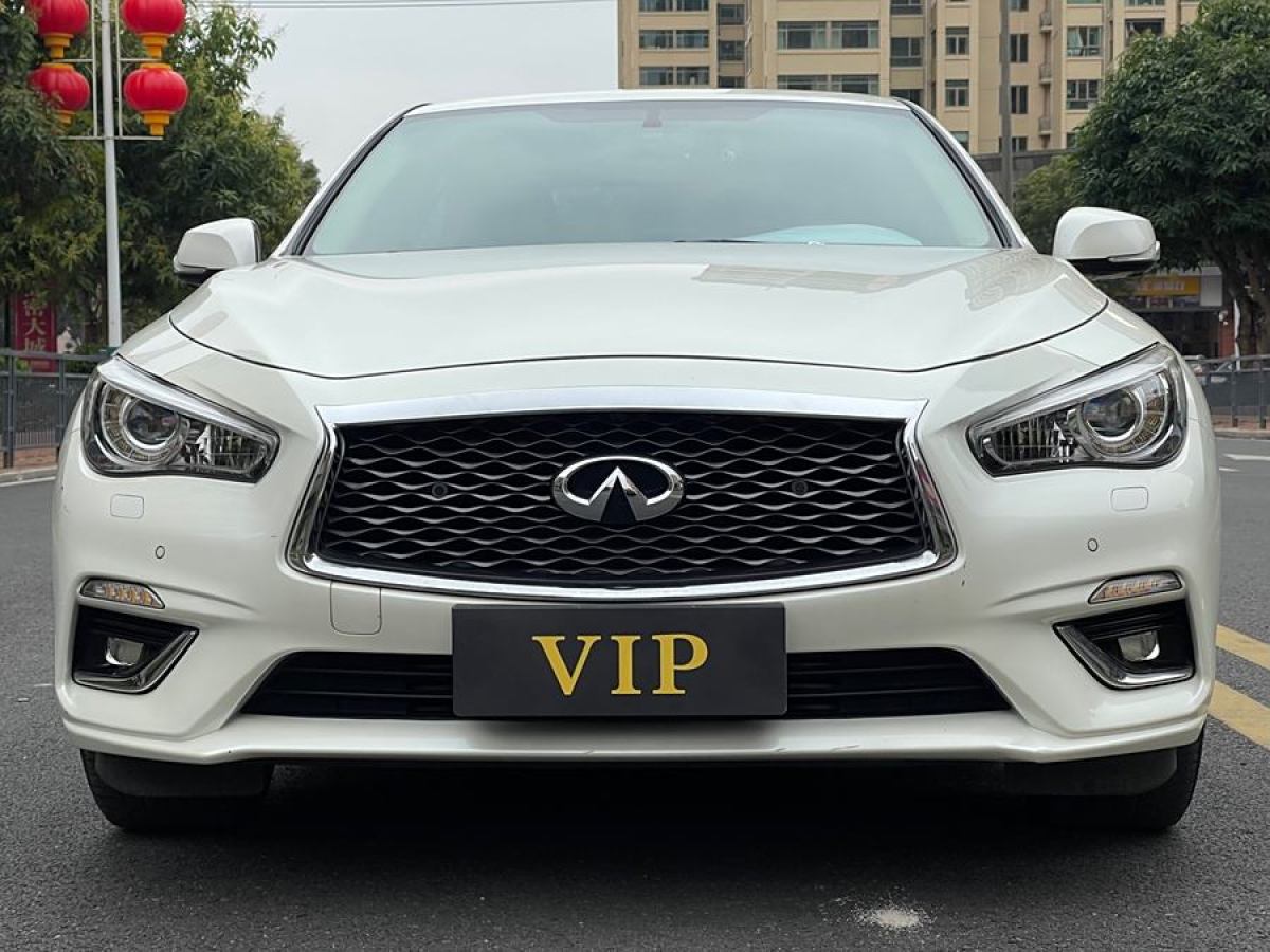 英菲尼迪 Q50L  2018款 2.0T 進(jìn)享版 國VI圖片