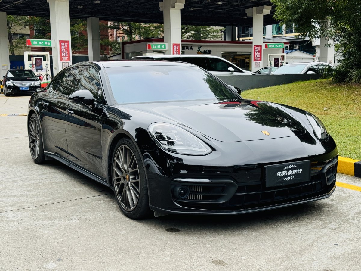 保時(shí)捷 Panamera  2022款 Panamera 行政加長版 2.9T圖片