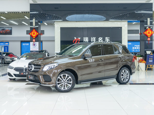 奔驰 奔驰GLE  2017款 GLE 320 4MATIC 动感型