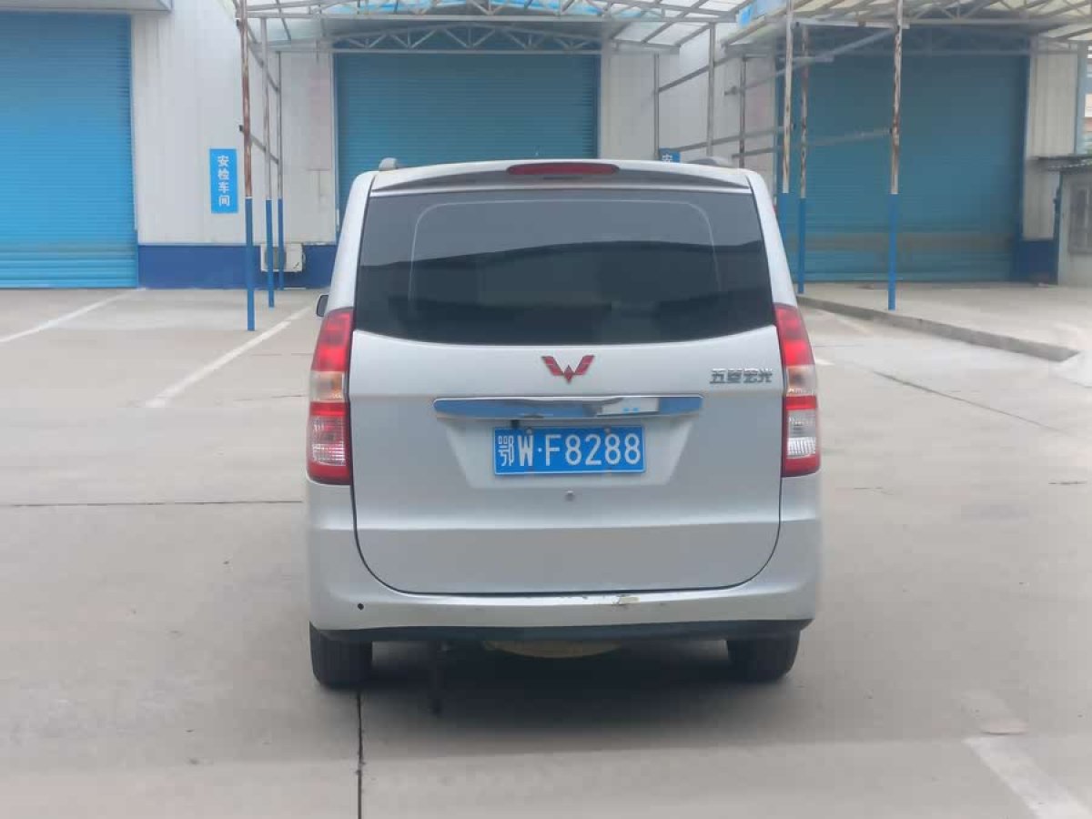 五菱 五菱宏光  2013款 1.5L 舒適型圖片