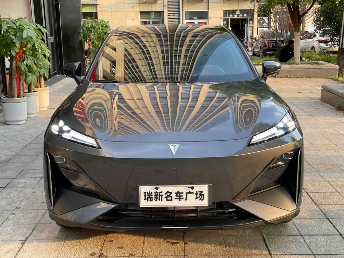 深藍(lán) 深藍(lán)S7  2024款 215Max 增程版圖片