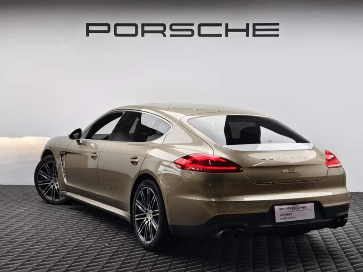 保時(shí)捷 Panamera  2014款 Panamera Executive 3.0T圖片