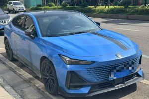 長安UNI-V 長安 1.5T 卓越型