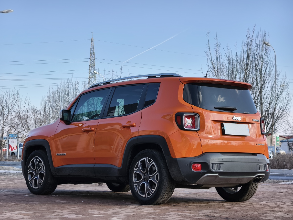 Jeep 自由俠  2016款 1.4T 自動(dòng)智能版圖片