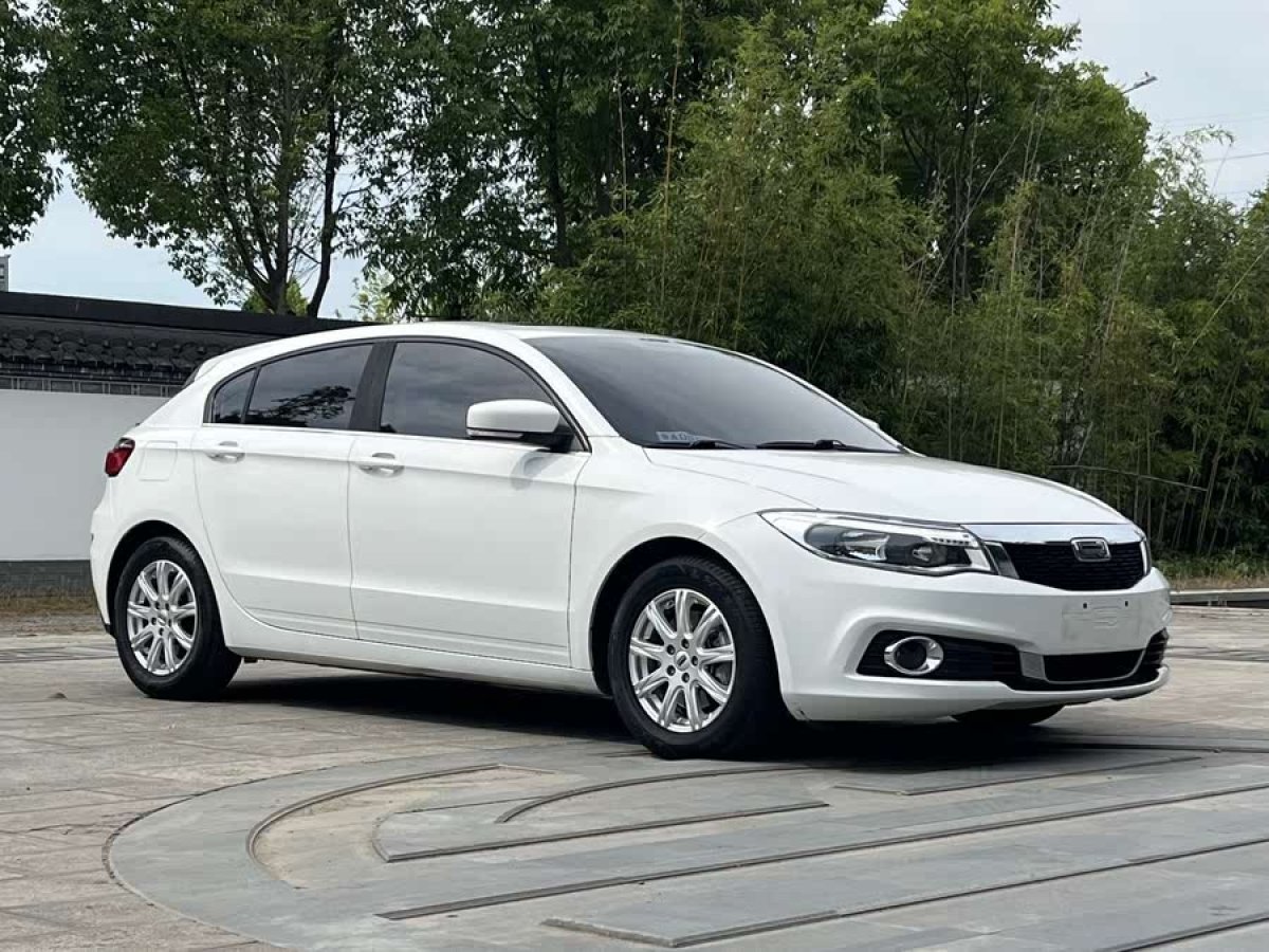 觀致 觀致3  2018款 兩廂 1.6L 自動(dòng)尊貴型圖片
