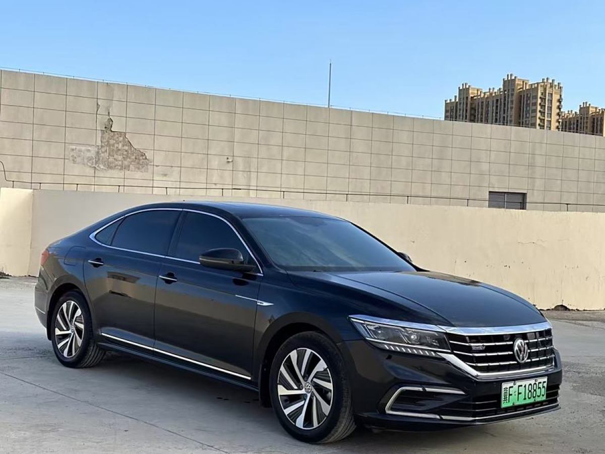 大眾 帕薩特新能源  2023款 430PHEV 混動(dòng)豪華版圖片