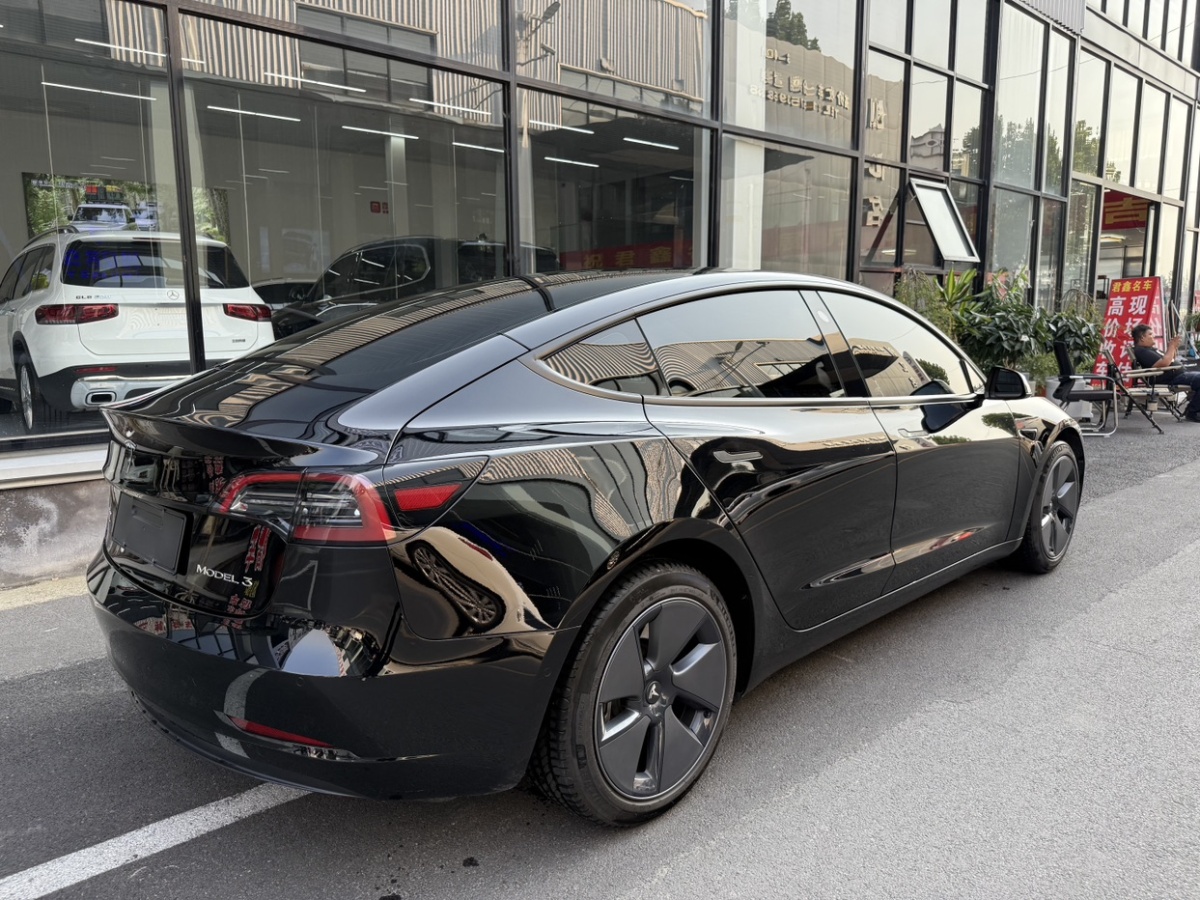 特斯拉 Model Y  2022款 后輪驅(qū)動(dòng)版圖片