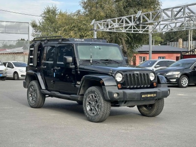 2012年5月 Jeep 牧馬人(進(jìn)口) 3.6L Sahara 四門(mén)版圖片