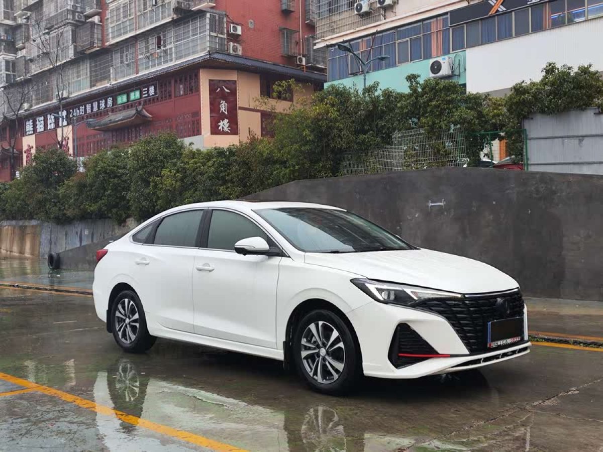 長(zhǎng)安 逸動(dòng)  2023款 暢享版 PLUS 藍(lán)鯨NE 1.4T GDI DCT尊貴版圖片