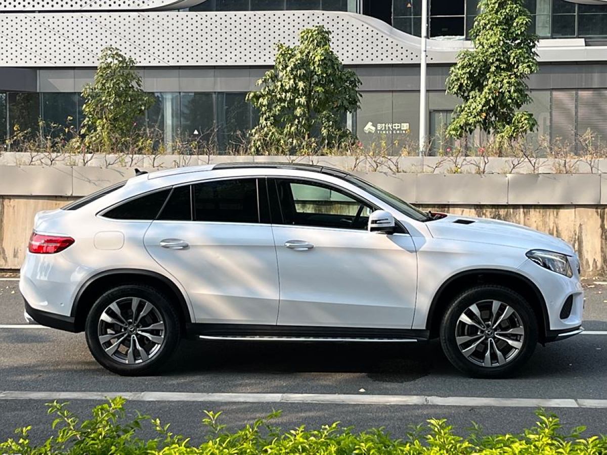 奔馳 奔馳GLE轎跑  2018款 GLE 400 4MATIC 轎跑SUV圖片